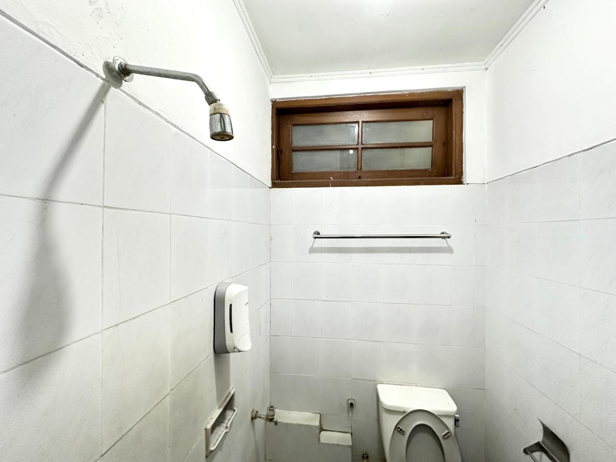Hotel Dewi Sri Redpartner Yogyakarta Extérieur photo